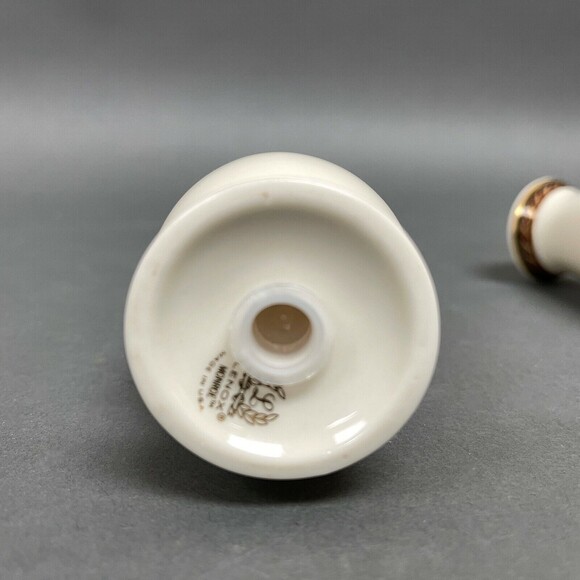 Lenox Monroe Salt & Pepper Shakers Beige Gold Trim 4 1/2" High USA Lot of 2 - Picture 4 of 5